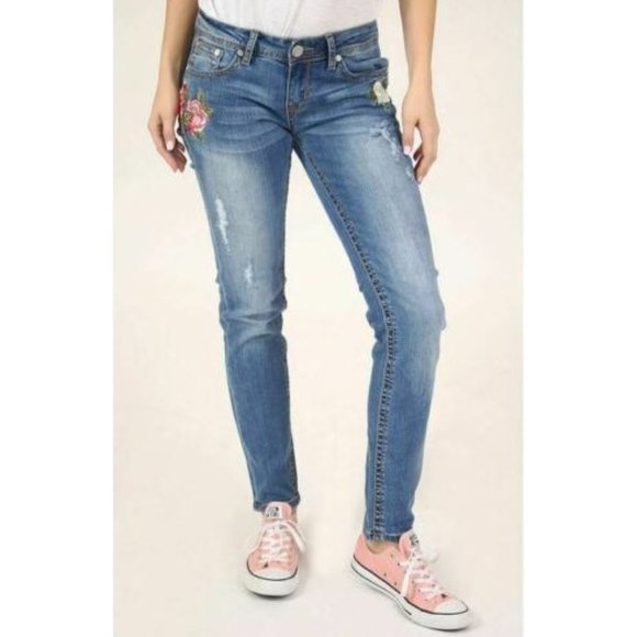 Grace in LA Women's Distressed Floral Embroidered Skinny Stretch Jeans w/ Rips - Picture 2 of 7
